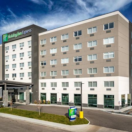 Holiday Inn Express & Suites - Brandon By Ihg Bagian luar foto
