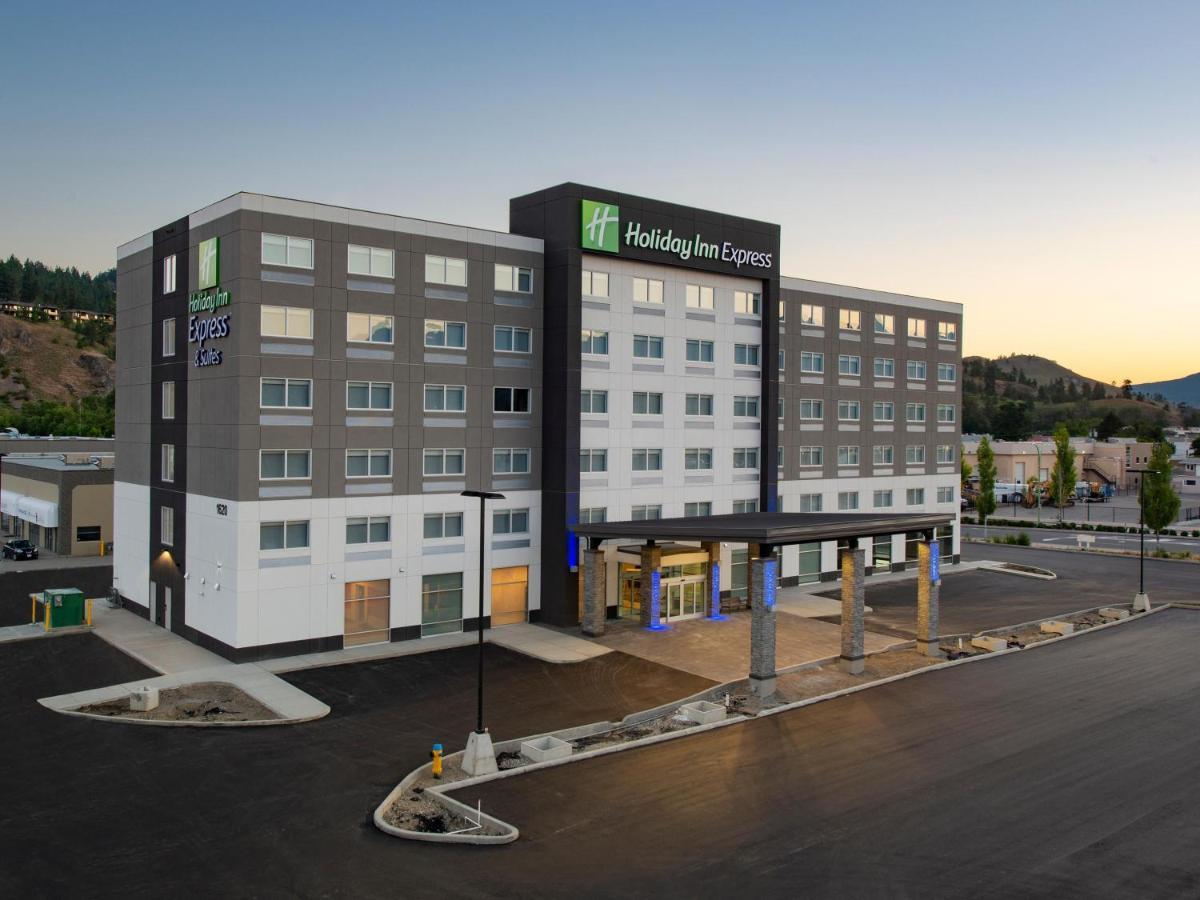 Holiday Inn Express & Suites - Brandon By Ihg Bagian luar foto